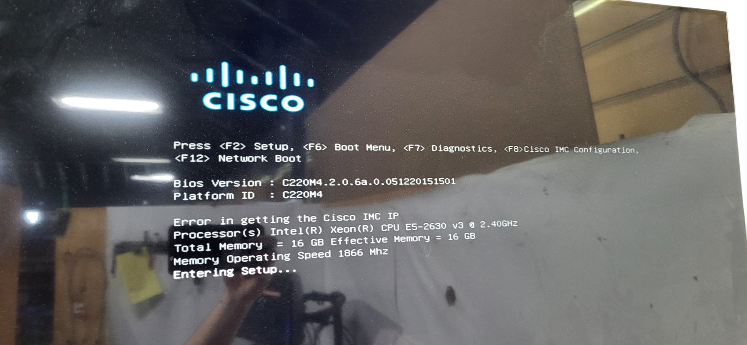 Cisco C220M4 Server 16GB DDR4 |1x Xeon E5-2630|Avago Mega Raid 12G|2x700W|No HDD