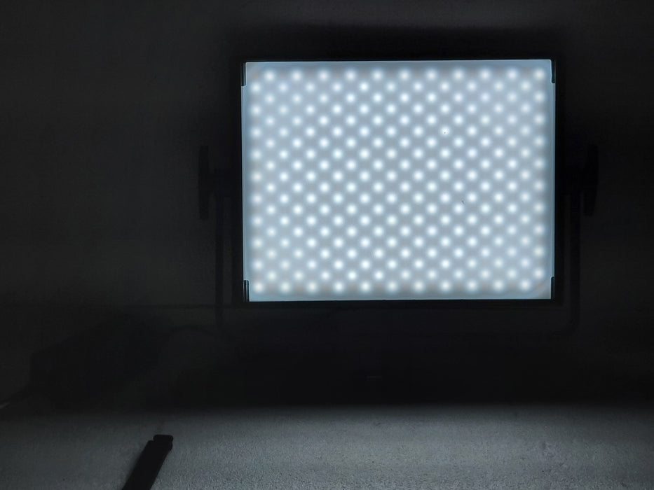 Godox LDX100Bi Bi-Color LED Light Panel, No battery, READ