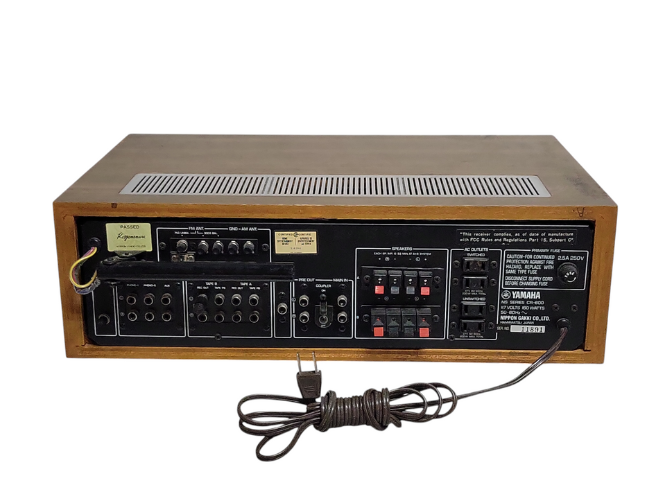 Yamaha CR-600 AM/FM Stereo Receiver, No Remote, READ