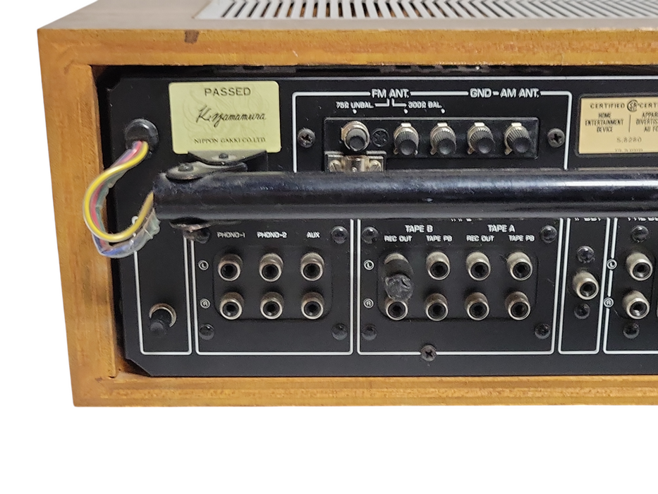 Yamaha CR-600 AM/FM Stereo Receiver, No Remote, READ