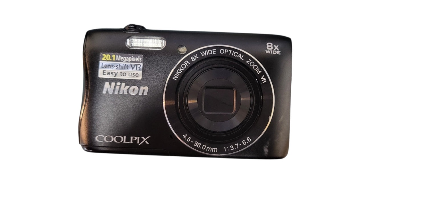 Nikon Coolpix S3700 Digital Camera | READ