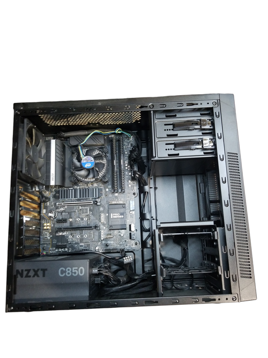 Custom Pc w/ MSi Z590-A Pro Core i5-10600K CPU 16GB RAM No HDD Read