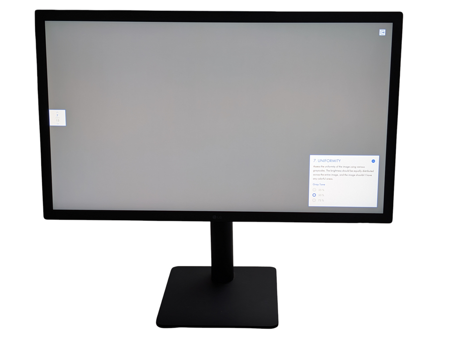 24 inch 4K LG UltraFine Thunderbolt Monitor for Apple 24MD4KLB