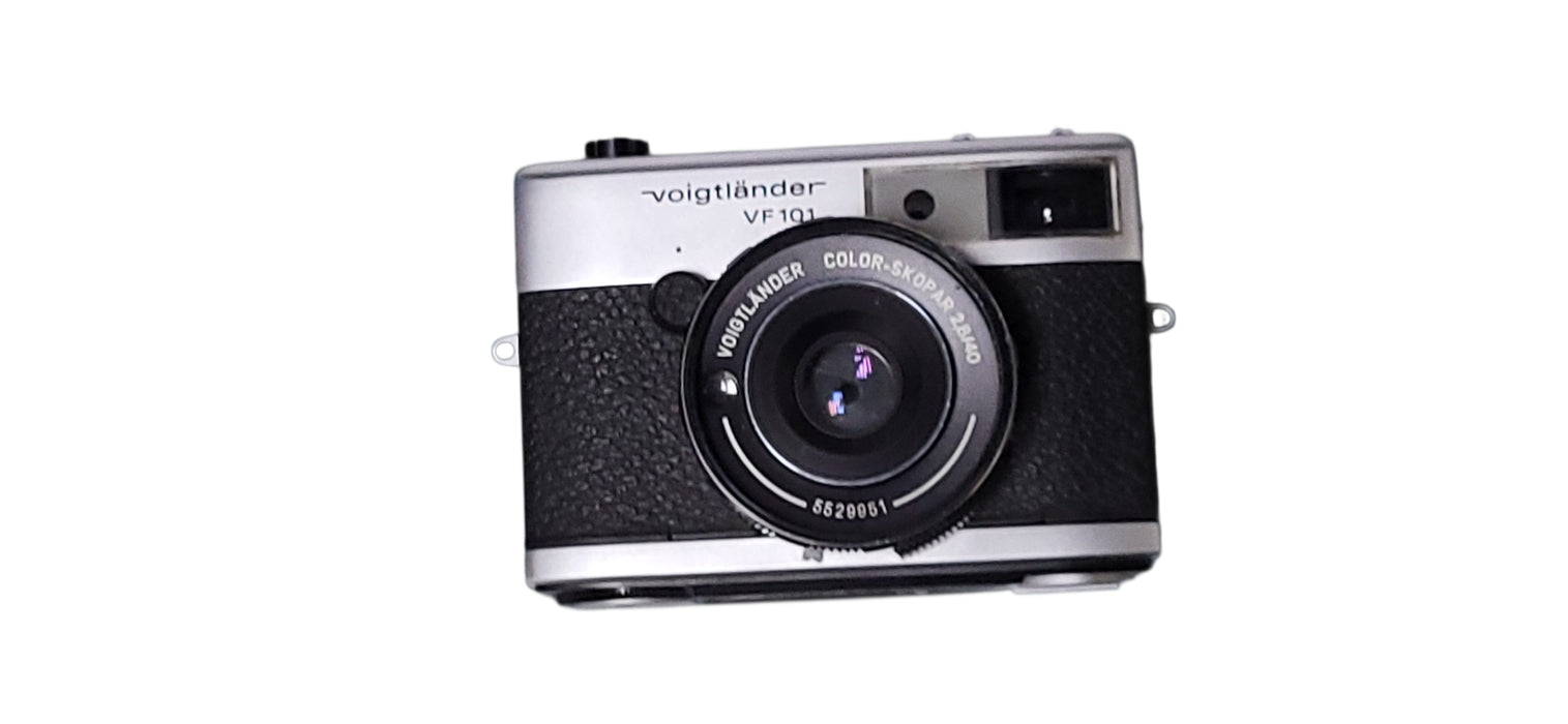 Vintage Voigtlander VF101 Rangefinder Camera Color Skopar 2.8/40mm