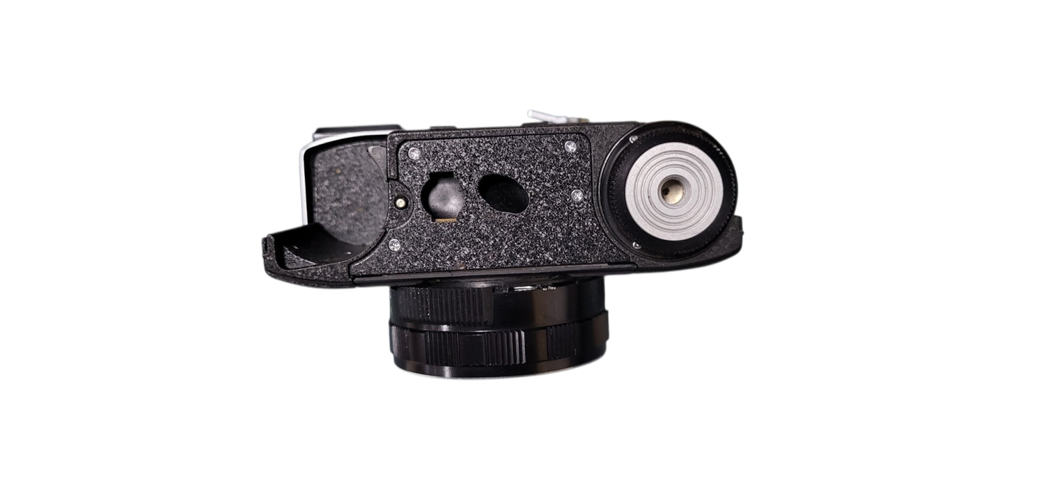 Vintage Voigtlander VF101 Rangefinder Camera Color Skopar 2.8/40mm