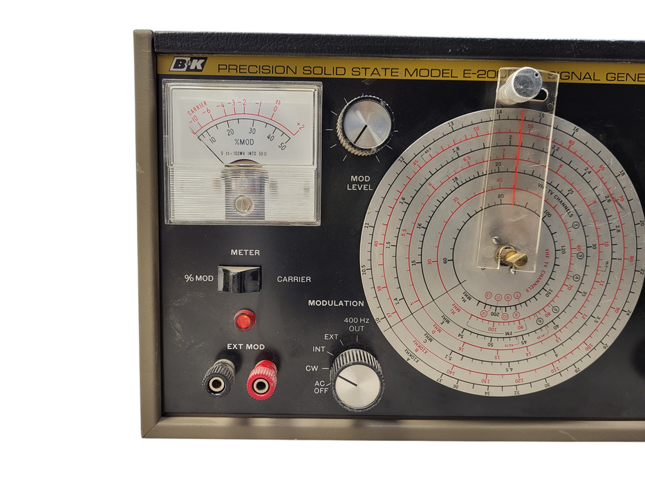 Vintage B&K Precison Solid State Model E200D E-200D RF Signal Generator READ