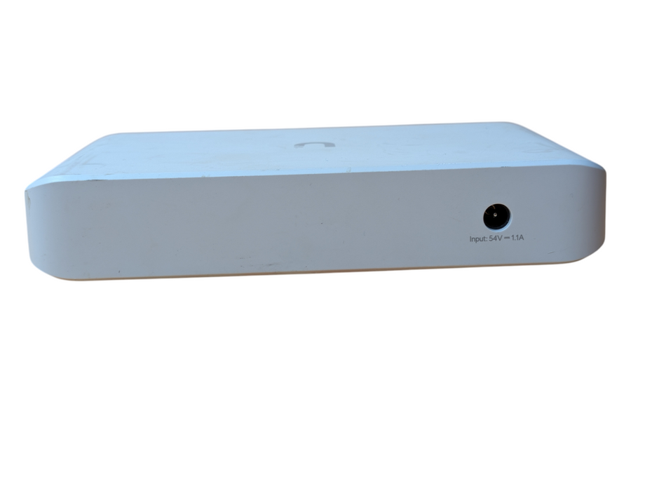 Ubiquiti UniFi USW-Lite-8-PoE 8-Port Gigabit PoE  Managed Switch PELASE READ