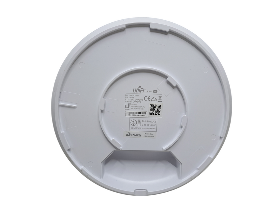 Ubiquiti Networks UAP-AC-PRO 1300Mbps Wireless Access Point w/ Bracket
