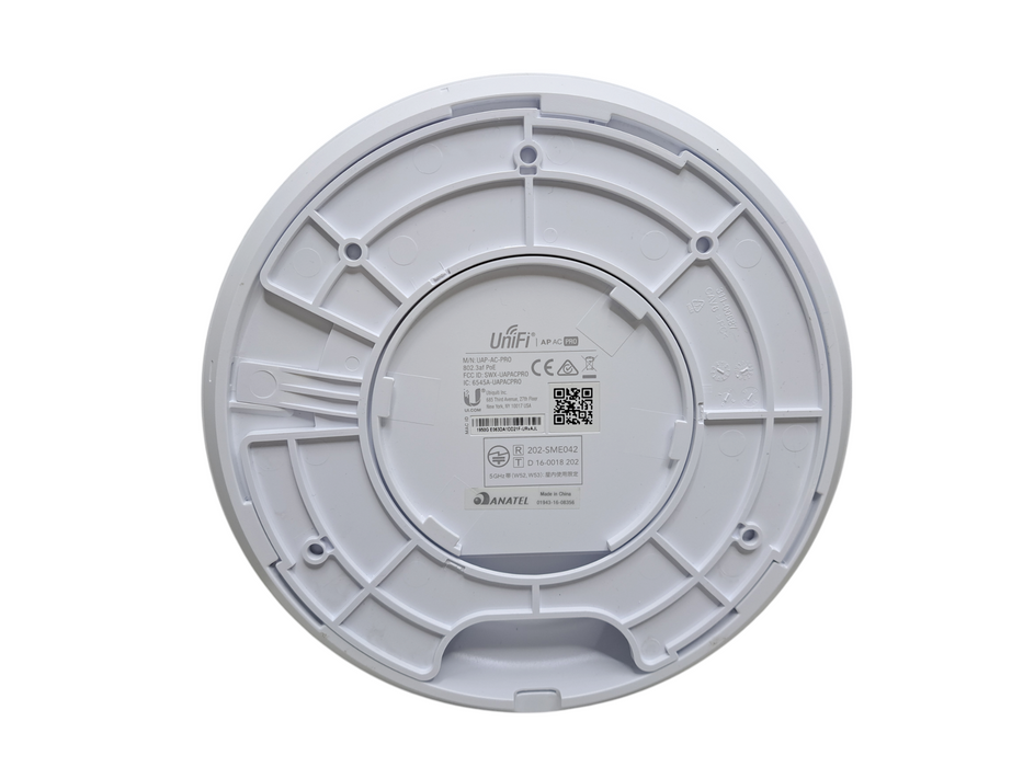 Ubiquiti Networks UAP-AC-PRO 1300Mbps Wireless Access Point w/ Bracket