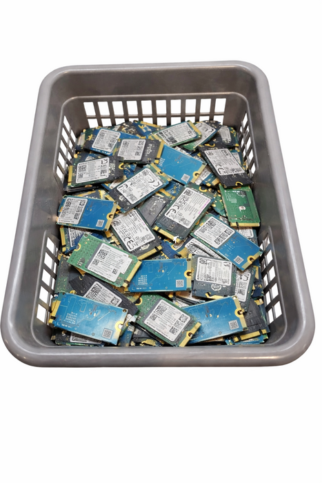 Lot 45x 120-128GB m.2 NVMe 2242 SSD | Mixed Brands
