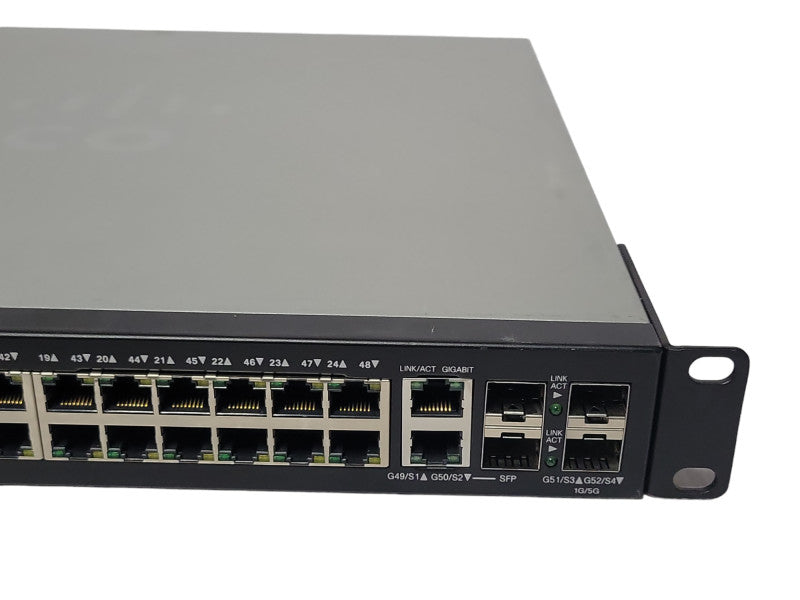 Cisco SG500-52P 52-Port Gigabit PoE Stackable Managed Switch _