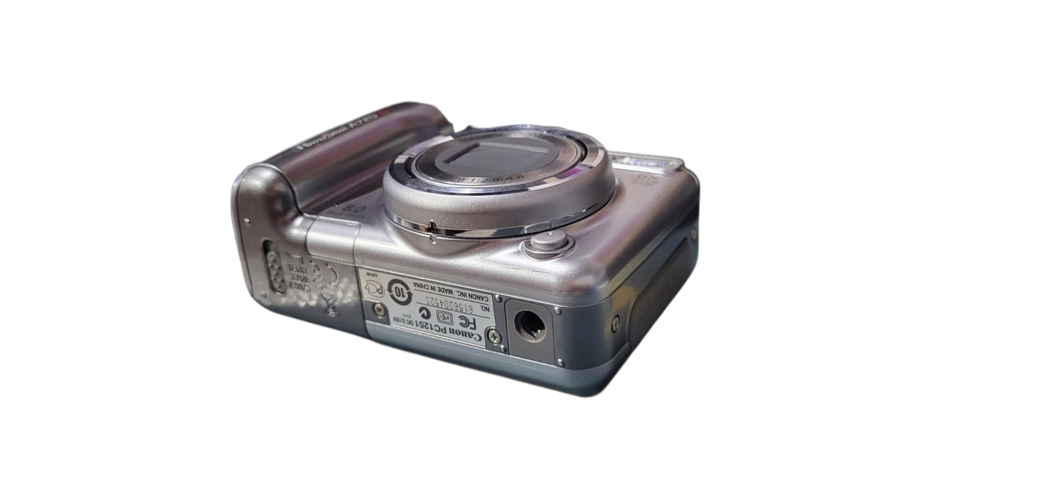 Canon PowerShot A720 IS 8MP Digital Camera