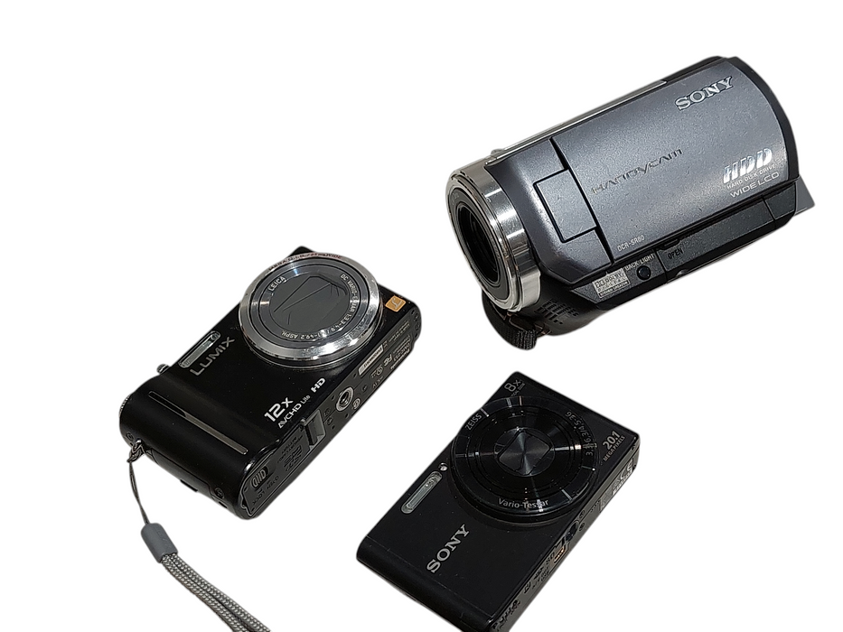 Big Bundle of Various Digital Cameras 18 in Total Canon ,Fujifilm, Sony,Olympus
