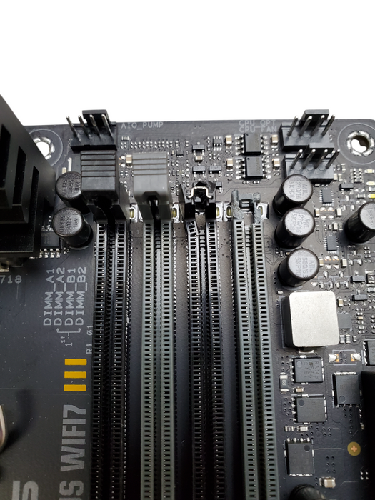 ASUS TUF Gaming X870E-PLUS WIFI7 AMD AM5 Motherboard *READ*