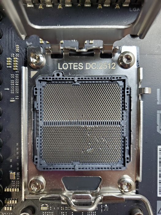ASUS TUF Gaming X870E-PLUS WIFI7 AMD AM5 Motherboard *READ*