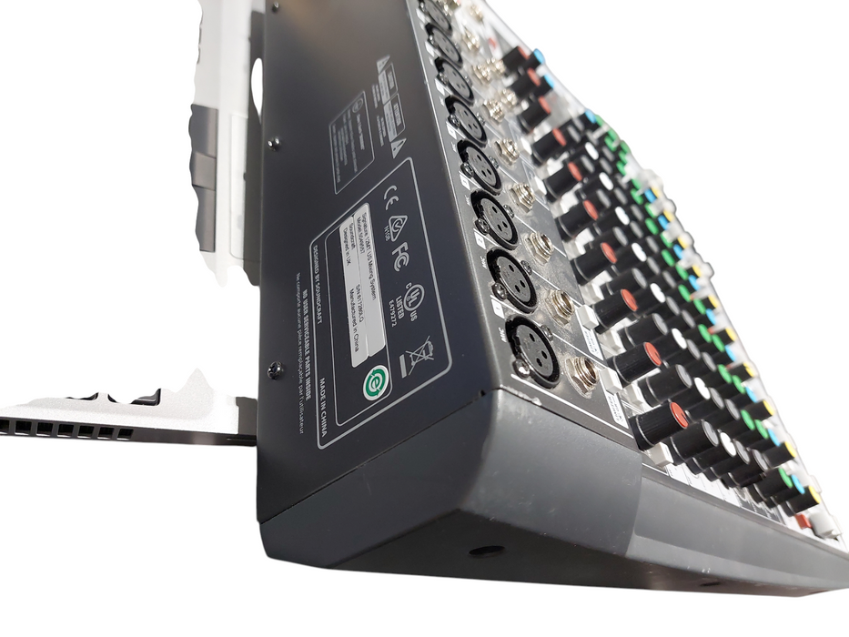 Soundcraft signature 12MT Mixing System Model: 5049557