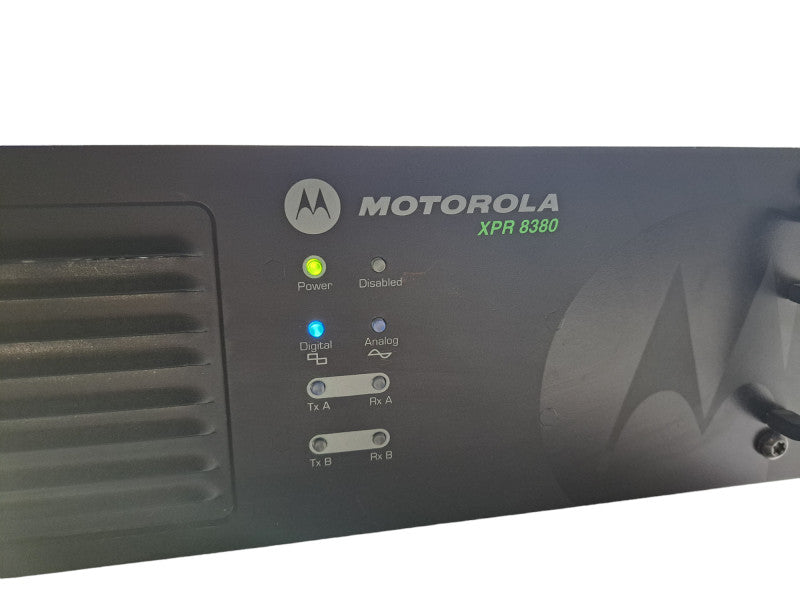 Motorola Mototrbo Repeater XPR 8380 *READ* Q )