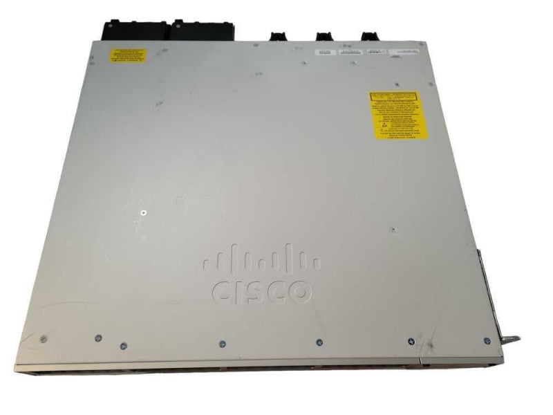 Cisco Catalyst C9300-48P-E 48x Gigabit Ethernet PoE+ managed switch, 1x PSU !
