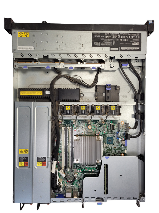 Lenovo X3250 M6 8x 2.5" E3-1220 v6 @ 3GHz 8GB DDR4 ECC 2x PSU
