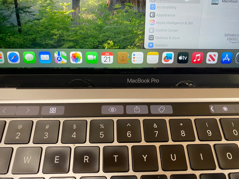Apple MacBook Pro 13" M1 2020 8GB RAM 256GB SSD No Power Adapter READ!
