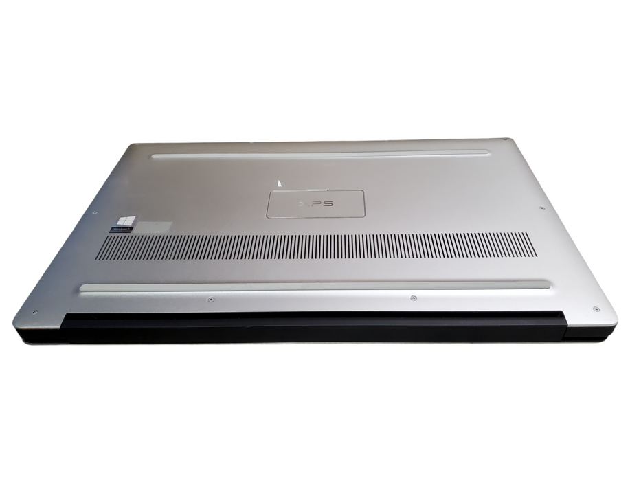 Dell XPS 15 7590 15