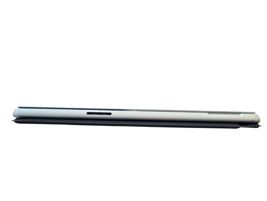 Microsoft Surface Pro 9 2038 i7-1265U 16GB DDR5 256GB NVMe READ