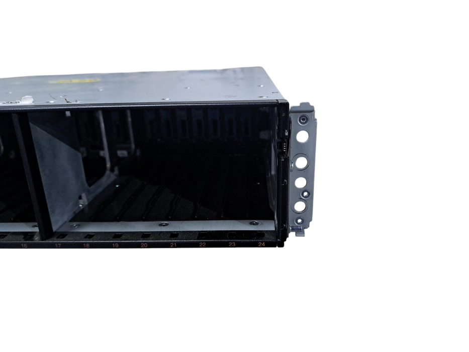 IBM Storwize V5000E 24x 2.5" w/ 2x 02PX517 Storwize V5030E Node Canister