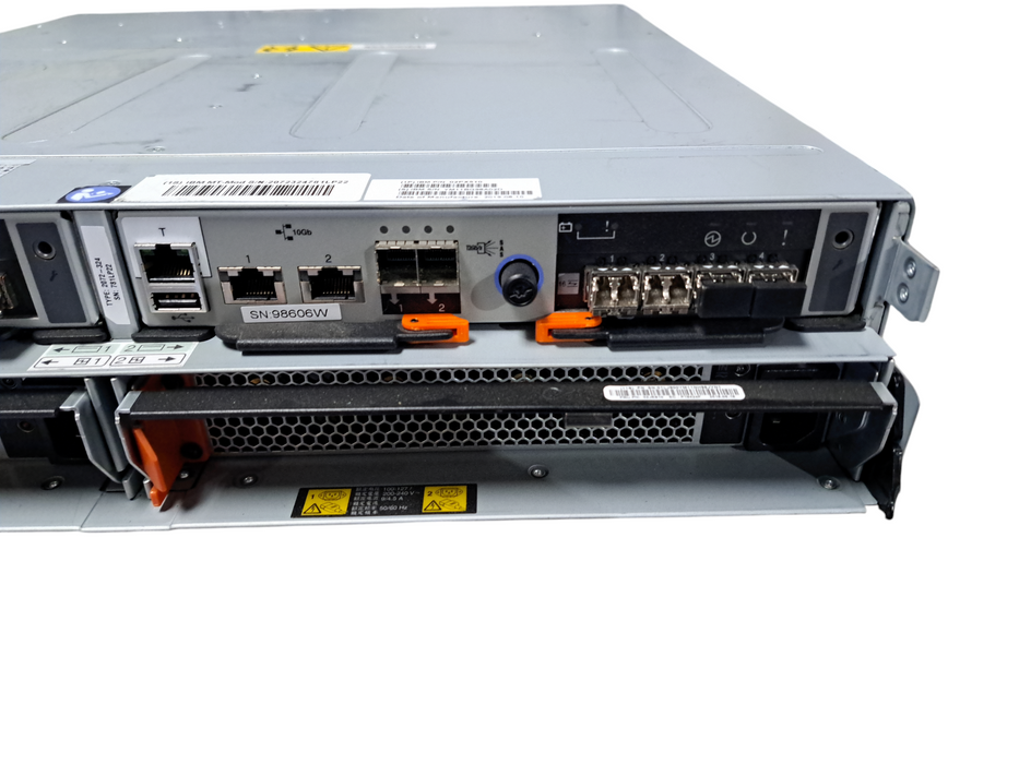 IBM Storwize V5000E 24x 2.5" w/ 2x 02PX517 Storwize V5030E Node Canister