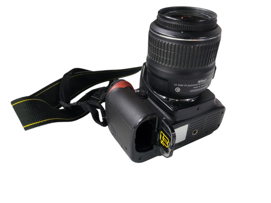 Nikon D90 Digital SLR Camera | READ!!!
