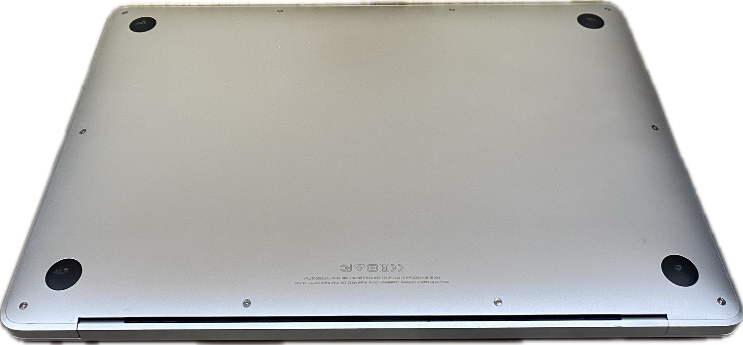 Apple MacBook Air 13" 2019 i5-8210Y 8GB RAM 256GB SSD No Power Adapter