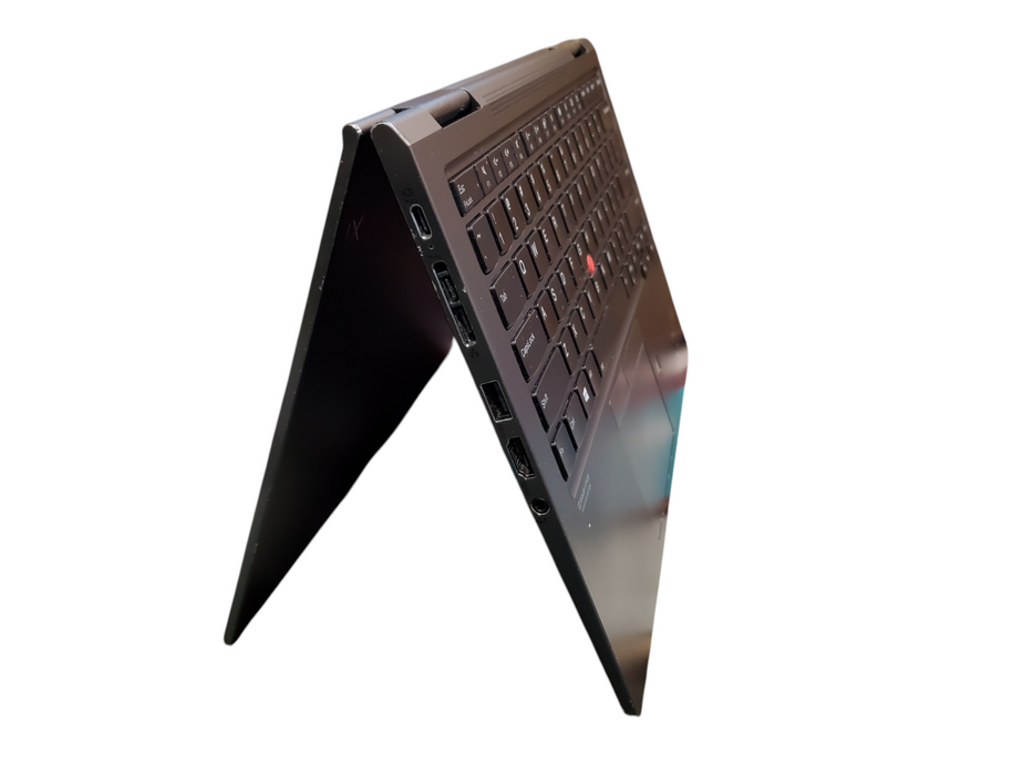 Lenovo ThinkPad X1 Yoga Gen 4 i7-8665U 1.90 GHz 16GB RAM 256 GB SSD READ