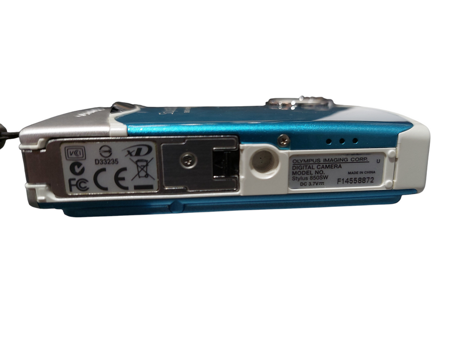 Olympus Stylus 850 SW Shock & Waterproof 8.0 MP