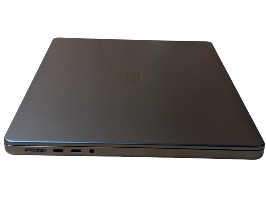 Apple MacBook PRO 14-inch Nov 2024 M4 Chip 24GB RAM 1TB Storage