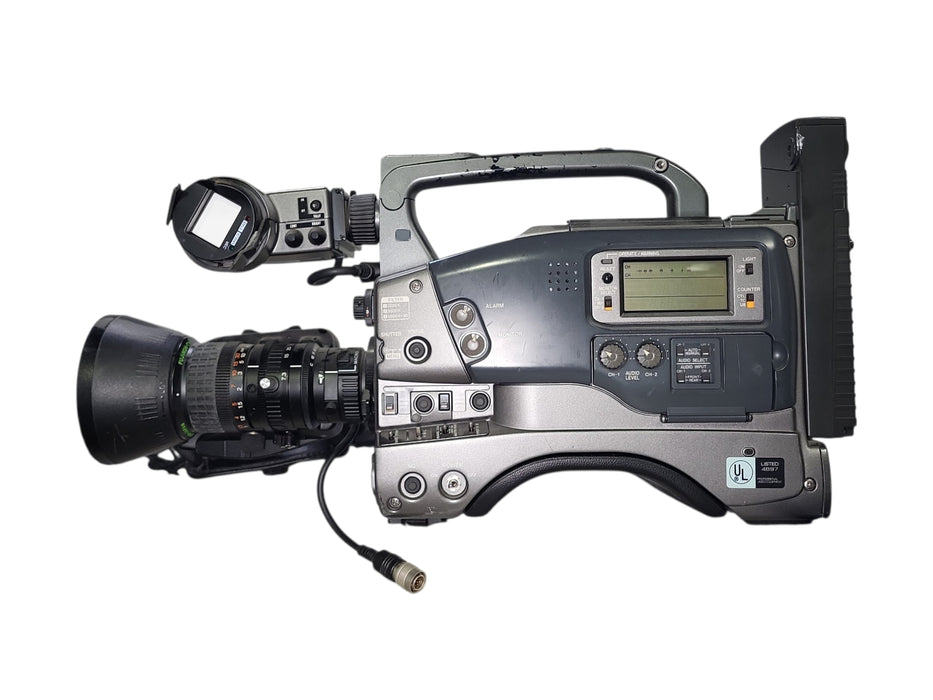 JVC GY DV500U Video Camera, READ
