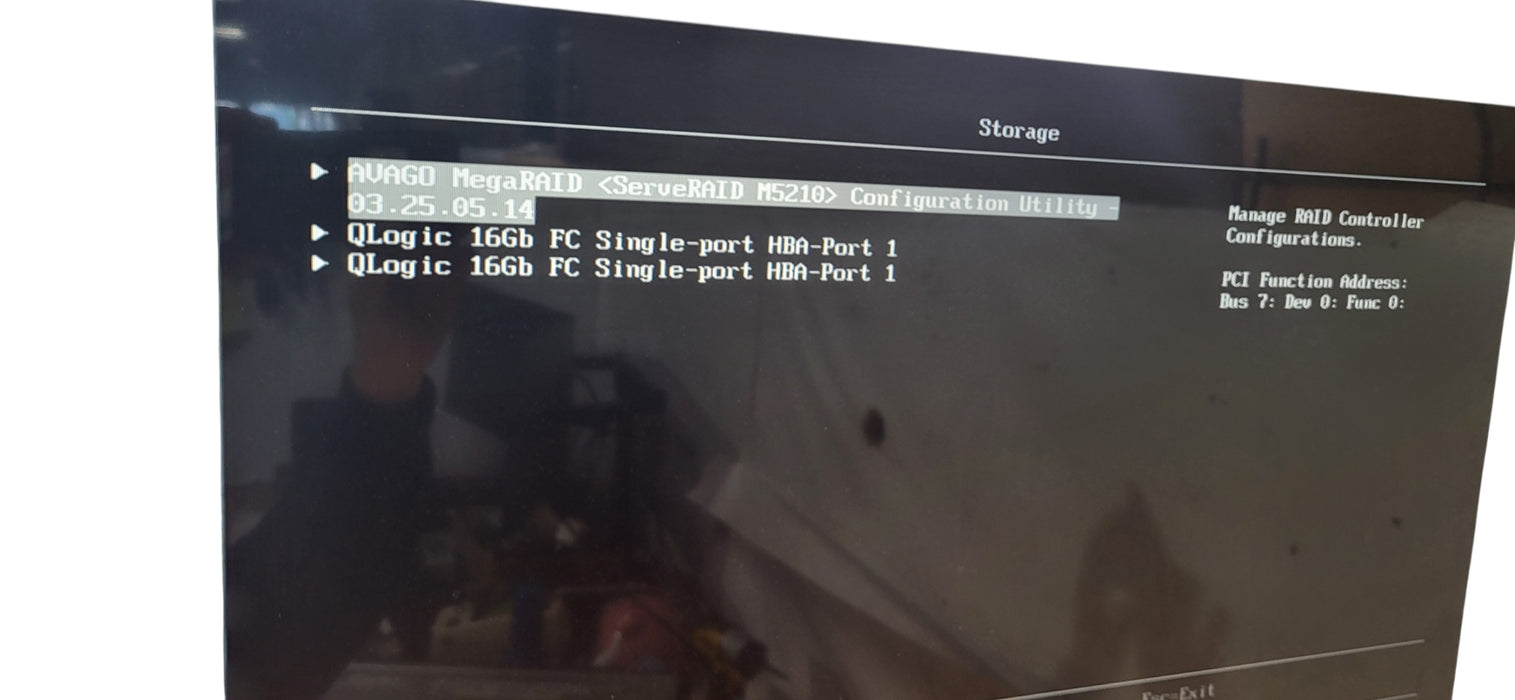 Lenovo System x3850 X6 Quad (4x) Xeon E7-8890 v4 CPUs| 128GB DDR4 |4x900W|No HDD