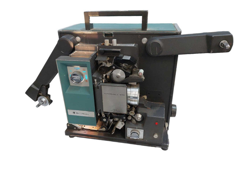 Bell & Howell 16MM Film Sound Projector Model: 1552 =
