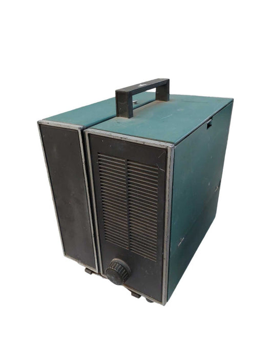 Bell & Howell 16MM Film Sound Projector Model: 1552 =