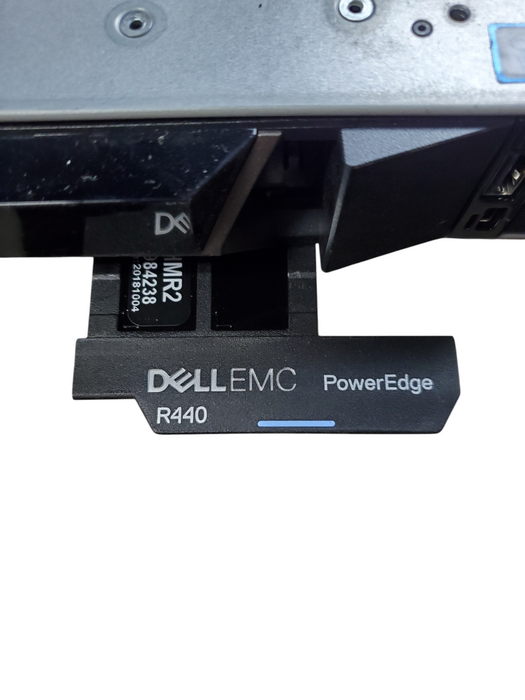 Dell PowerEdge R440 - 2x Xeon Silver 4110, 64GB DDR4, H730p - No HDD