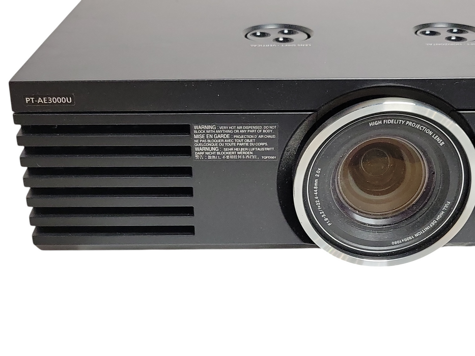 Panasonic PT-AE3000U LCD Projector 2172 Lamp Hours, No Remote