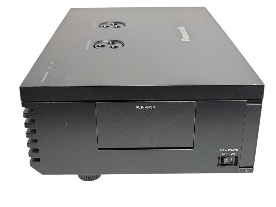 Panasonic PT-AE3000U LCD Projector 2172 Lamp Hours, No Remote