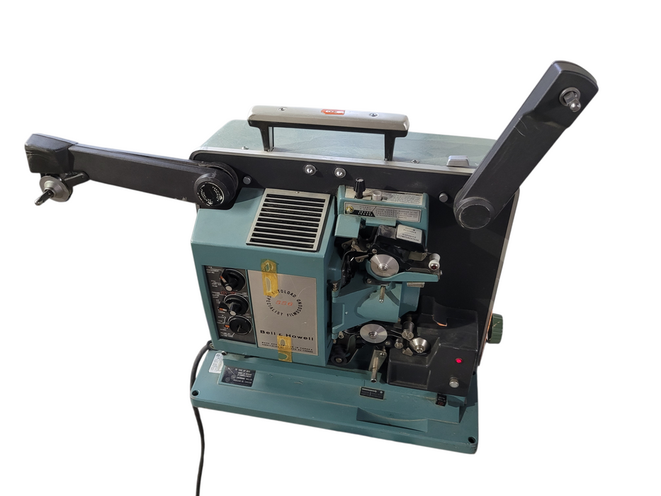 Bell & Howell 556 Filmosound Specialist 16mm Projector