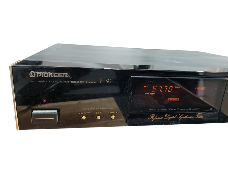 Pioneer FM/AM Digital Synthesizer Tuner F-91