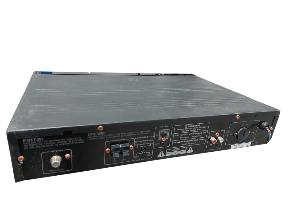 Pioneer FM/AM Digital Synthesizer Tuner F-91