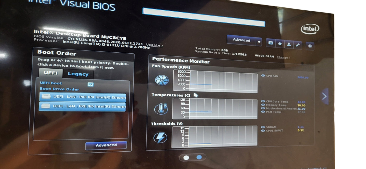 intel NUC  BOXNUC8I3CYSM6 I3-8121U |8GB RAM |256GB NVMe |READ