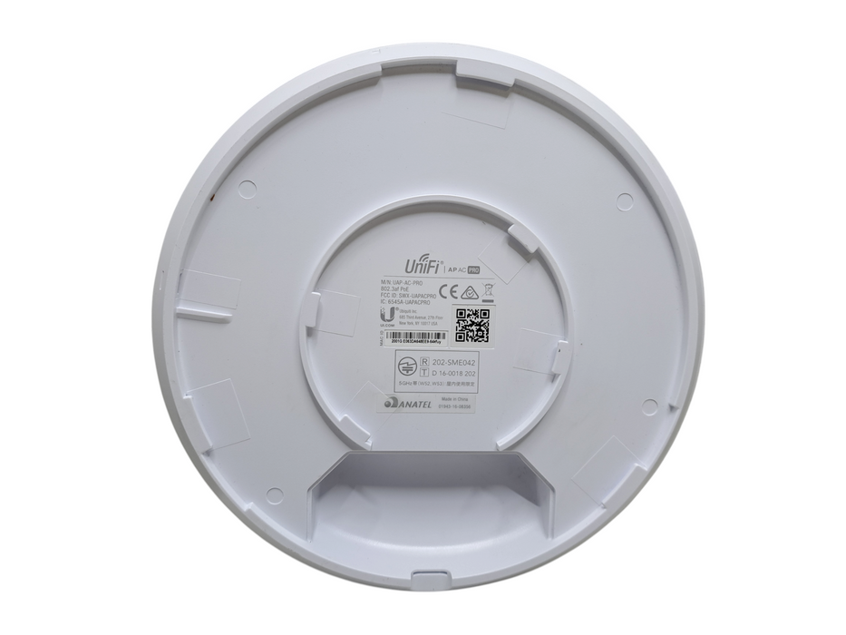 Ubiquiti Networks UAP-AC-PRO 1300Mbps Wireless Access Point
