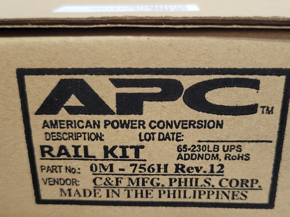 APC 0M-756H SMART UPS SLIDE RAIL MOUNT KIT LEFT/RIGHT W/SCREWS