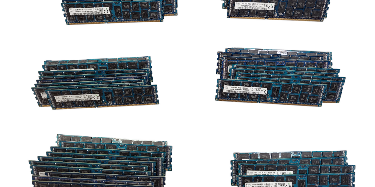 Lot of 54x SK Hynix 16GB 2Rx4 PC3L-12800R Server Memory — retail.era