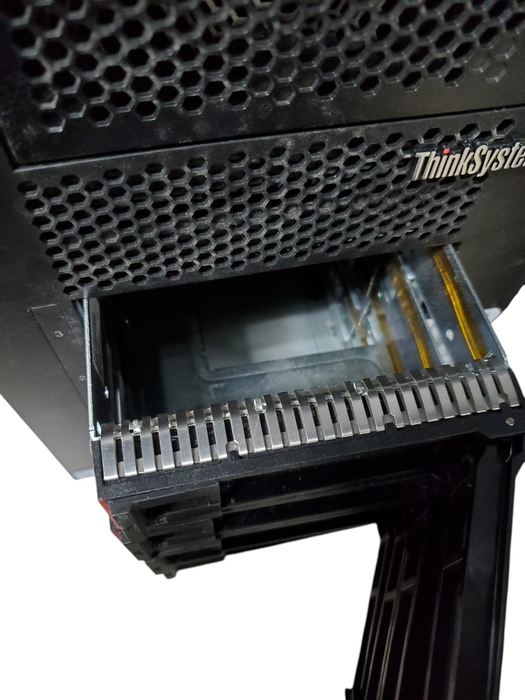 Lenovo ThinkSystem ST550 - 1x Xeon Silver 4108, 64GB DDR4, 930-8i - No HDD