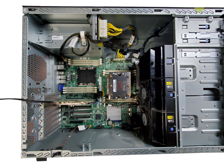 Lenovo ThinkSystem ST550 - 1x Xeon Silver 4108, 64GB DDR4, 930-8i - No HDD