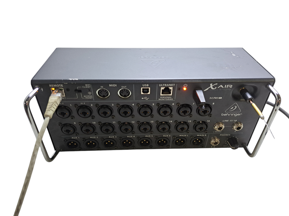 Behringer X Air XR18 18-Channel Tablet-Controlled Digital Mixer *READ*